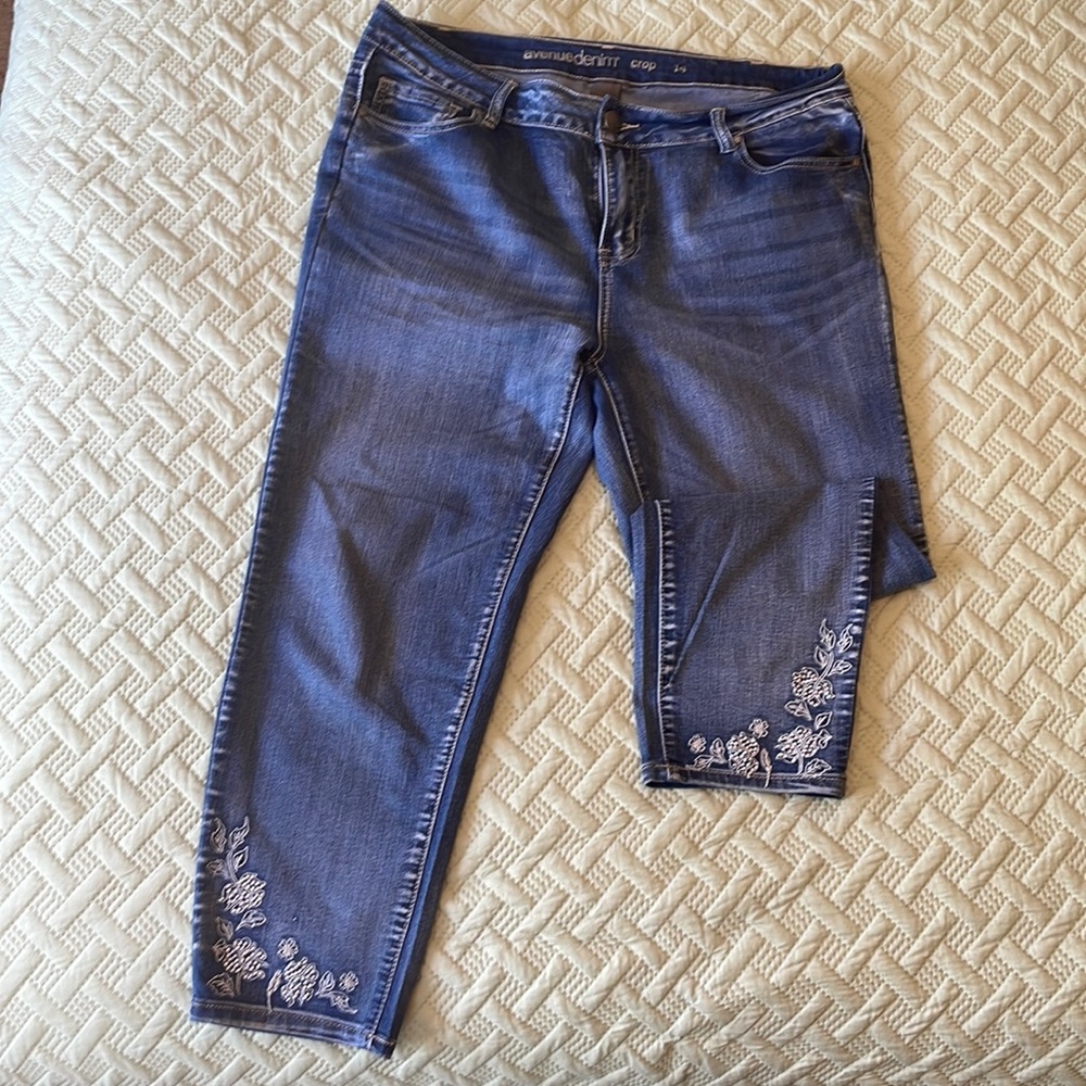 Avenue Womens Jeans